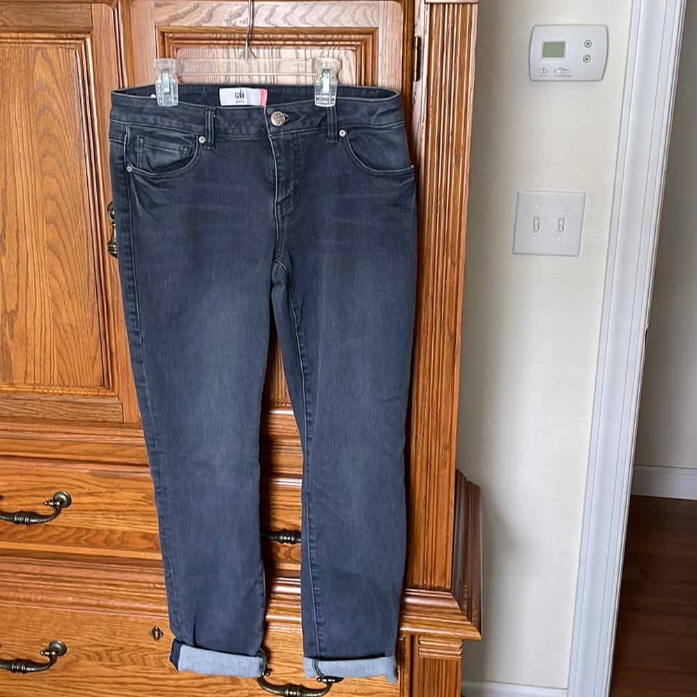 Cabi slim boyfriend jeans size 6 EUC